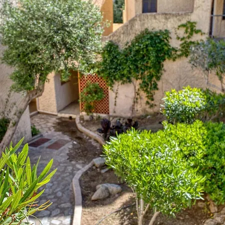 L18 Sant Ambroggio Apartment